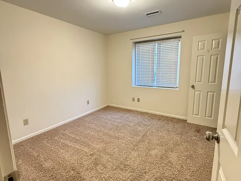 3263 Carlyle Dr NW — Photo 21