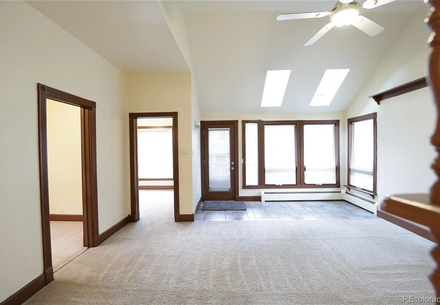 3 bed, 2.0 bath, 1359 sqft, $2,295 — Photo 4