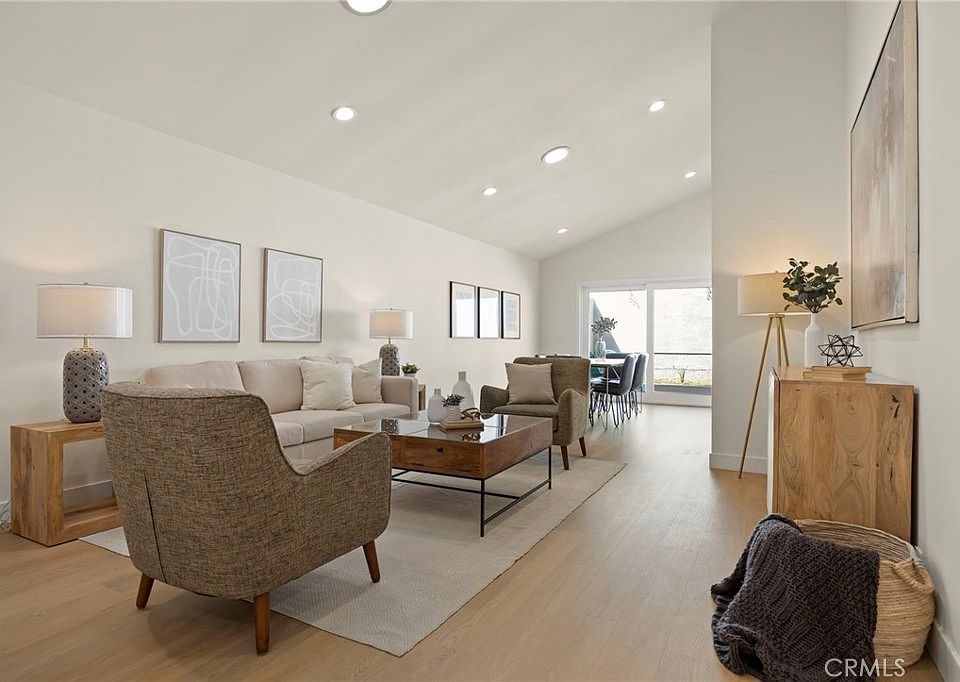 1st image of 5657 Stanford St