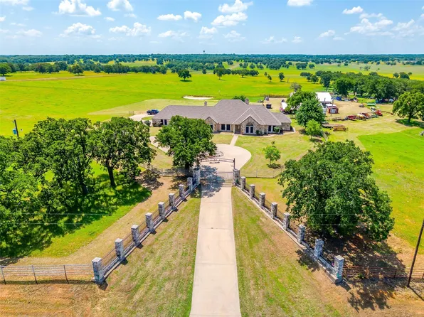 1226 Fm 67, Covington, TX 76636