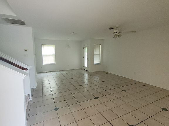 3rd image of 312 Alpine Dr