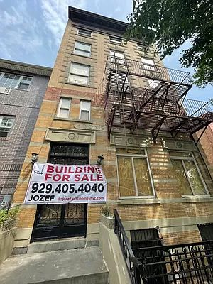1st image of 185 Chauncey St #A