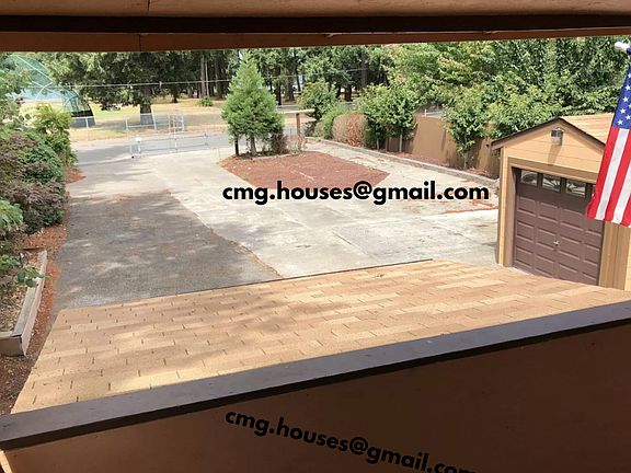 4th image of 14602 Portland Ave SW #B