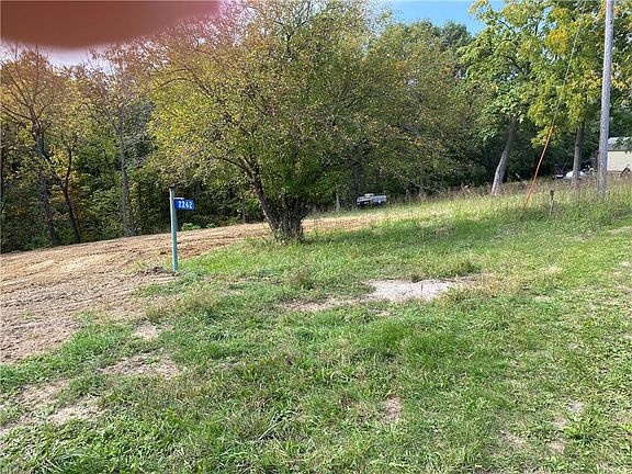 4th image of 2262 Franklin Dr