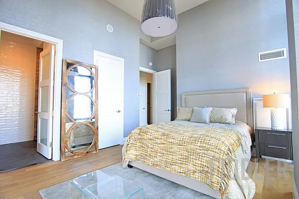 Rented by Fiddler Realty | media 109