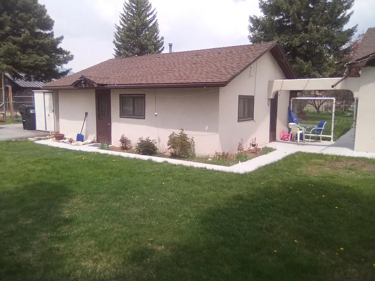 618 W Main St — Photo 2
