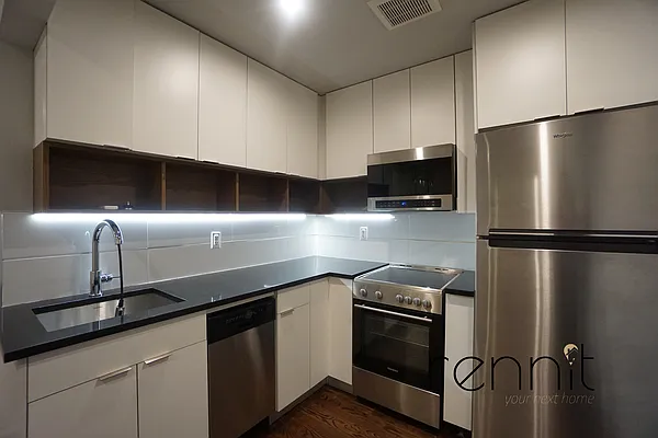 Rented by Rennit Inc. | media 24