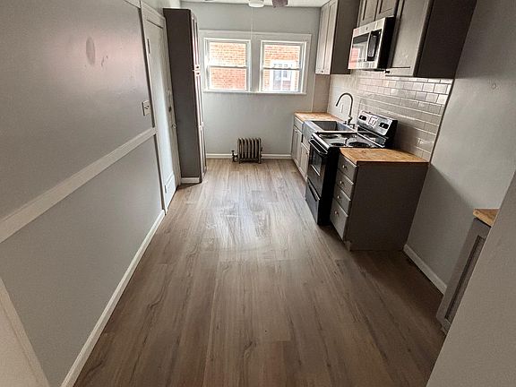 4th image of 3377 Sutton Rd #1