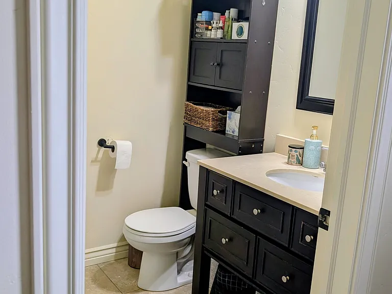 1157 N 400 W — Photo 11
