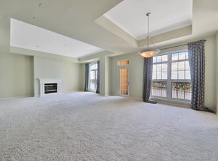 400 E Bay St STE 2203, Jacksonville, FL 32202