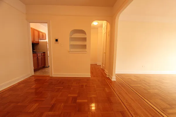 Rented by Contact Realty | media 6