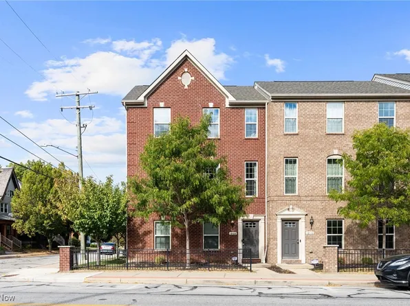 12122 Detroit Ave, Lakewood, OH 44107