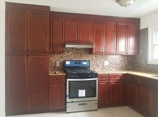 15319 79th St #2, Howard Beach, NY 11414