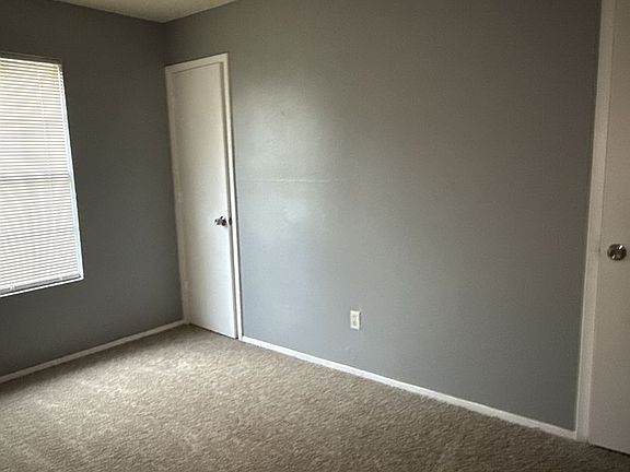 3rd image of 5504 Blue Spruce Dr