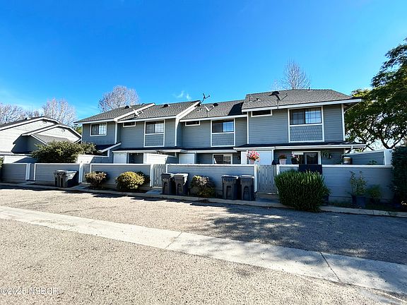 2nd image of 409 Tiffany Dr