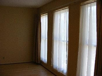 5th image of 3705 Rosemary Ln