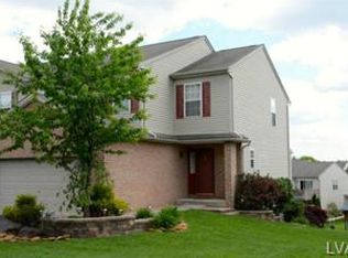 642 Buckingham Dr, Northampton, PA