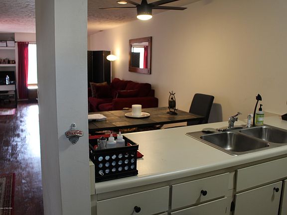 4th image of 1571 W Pond Dr APT 13