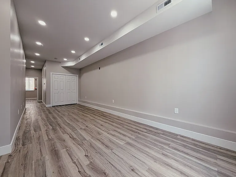 2720 W Thompson St #F — Photo 2