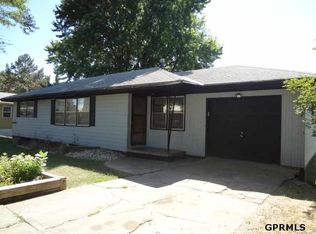 4910 N 58th St, Omaha, NE 68104