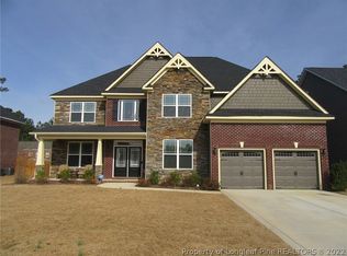 3217 Cragburn Pl, Fayetteville, NC 28306