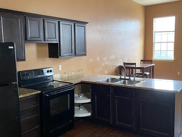 3507 S Saratoga St — Photo 6