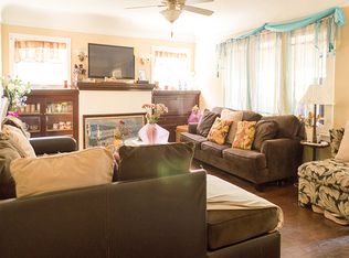 6320 Vesper Ave, Van Nuys, CA 91411