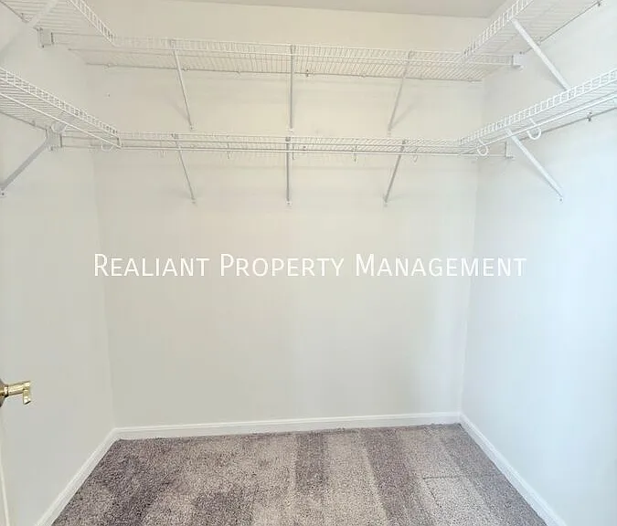 808 William Howard Taft Rd — Photo 16