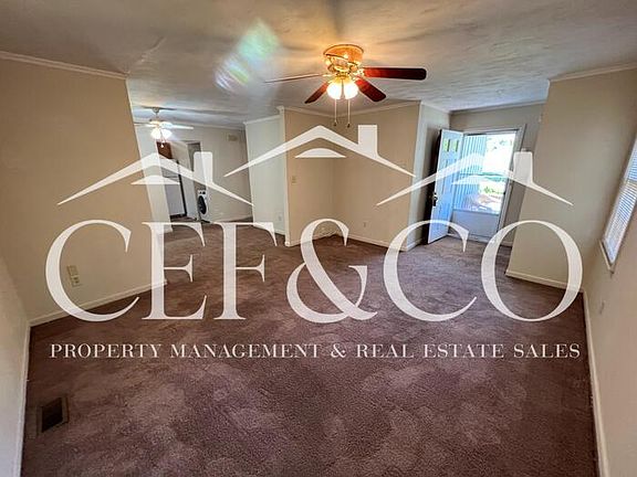 3rd image of 1545 White Oak St #B