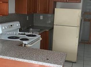 421 NW 12th St, Homestead, FL 33030
