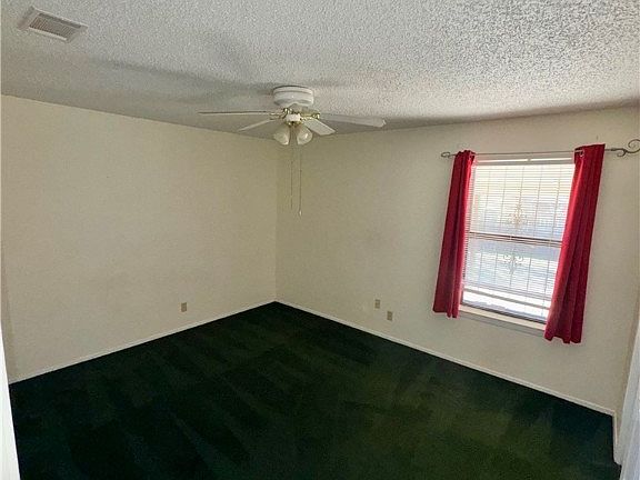 5th image of 2117 Hidden Hill Dr