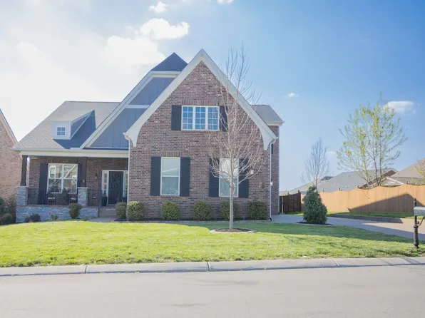 3061 Oxford Dr, Mount Juliet, TN 37122