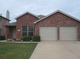 2121 Eisenhower Dr, McKinney, TX 75071