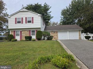 46 Tidewater Ln, Willingboro, NJ 08046