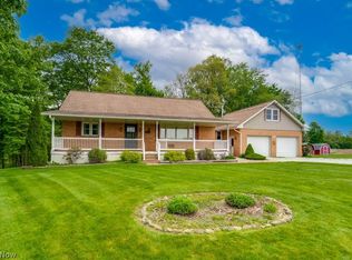2267 Bellflower Rd NE, East Rochester, OH 44625