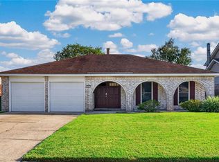 121 Hardin Ct, Terrytown, LA 70056