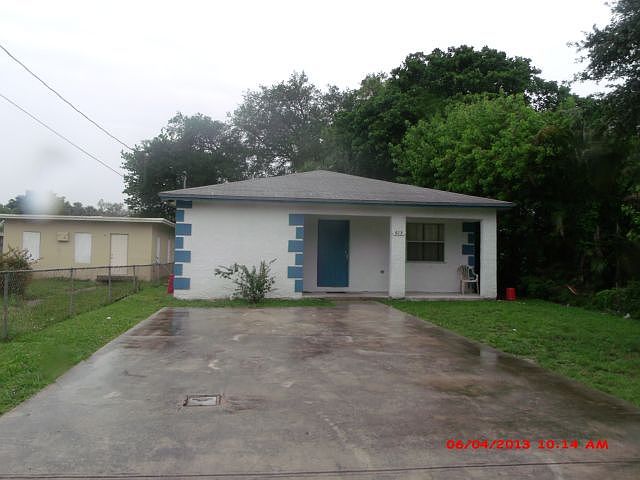 1st image of 613 NW 15th Ave