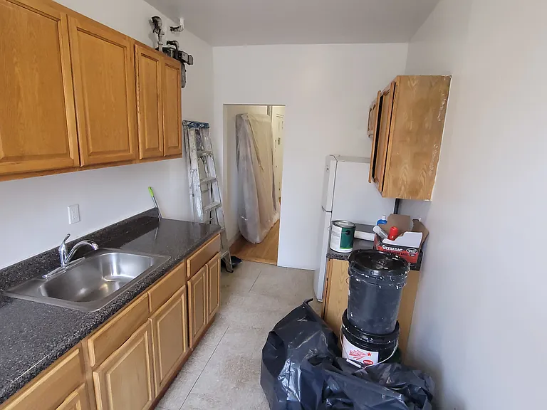 1425 University Ave #F6 — Photo 6
