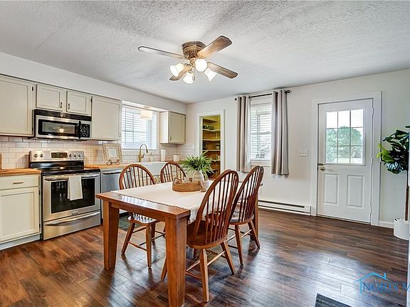 3rd image of 2070 County Road 18