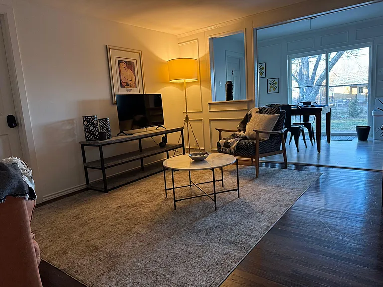 Hilton Dr — Photo 4