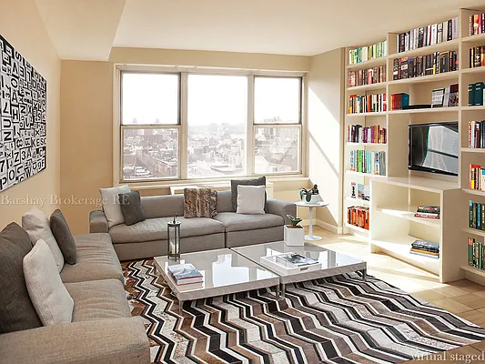 Sold by Barshay Brokerage | media 12