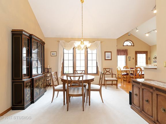 5th image of 16914 Cardinal Dr