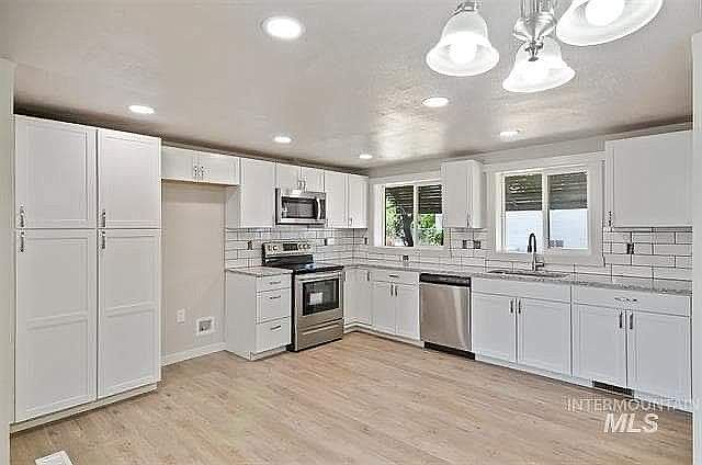 2nd image of 4011 N Linda Vista Ln
