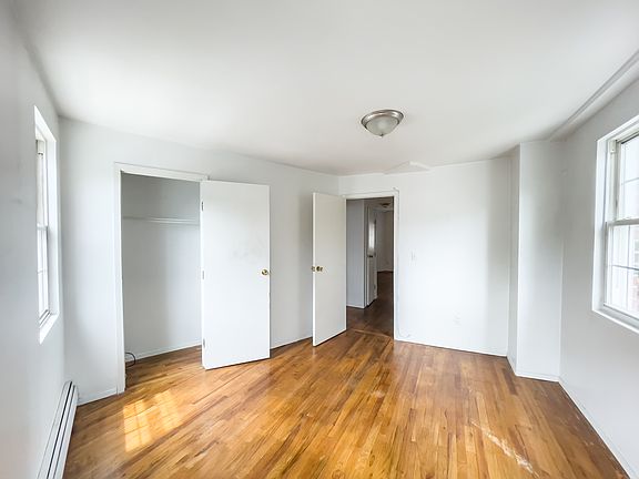 2nd image of 1001 Fulton St APT 3
