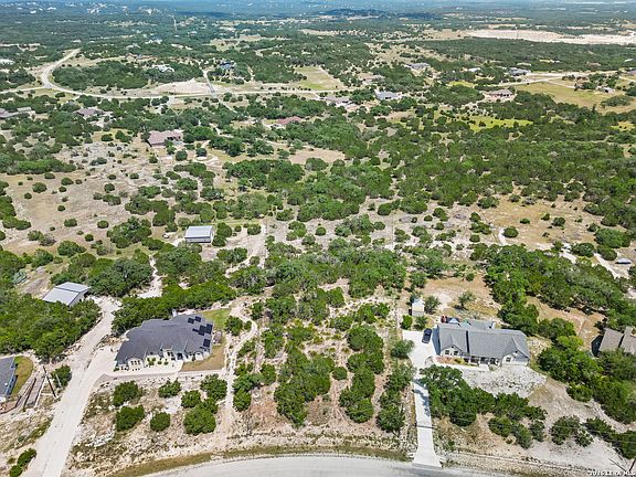 4th image of 242 Ridge PT LOT 1868