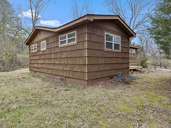 3rd image of 3174 N Marble Top Rd