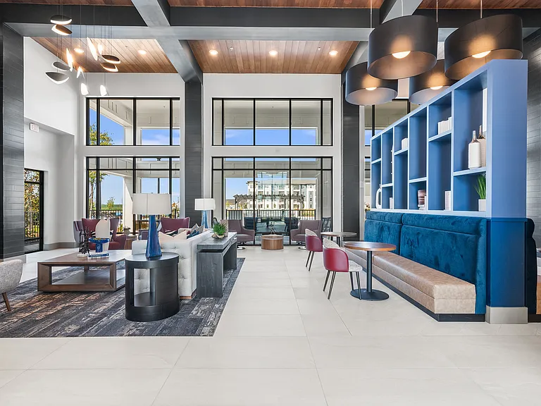 Brio Parc Apartments & Townhomes — Photo 6
