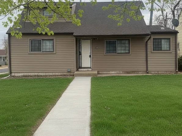 1186 Rosemary St, Denver, CO 80220