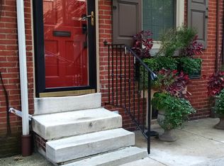 220 Montrose St, Philadelphia, PA 19147