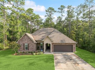 809 Branch Crossing Dr, Covington, LA 70435